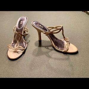 Gold and sequin strappy slip on 3 1/2” heels